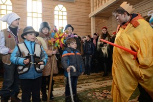 Студенти УКУ поставили вертеп для військових на Донбасі.(ФОТО)